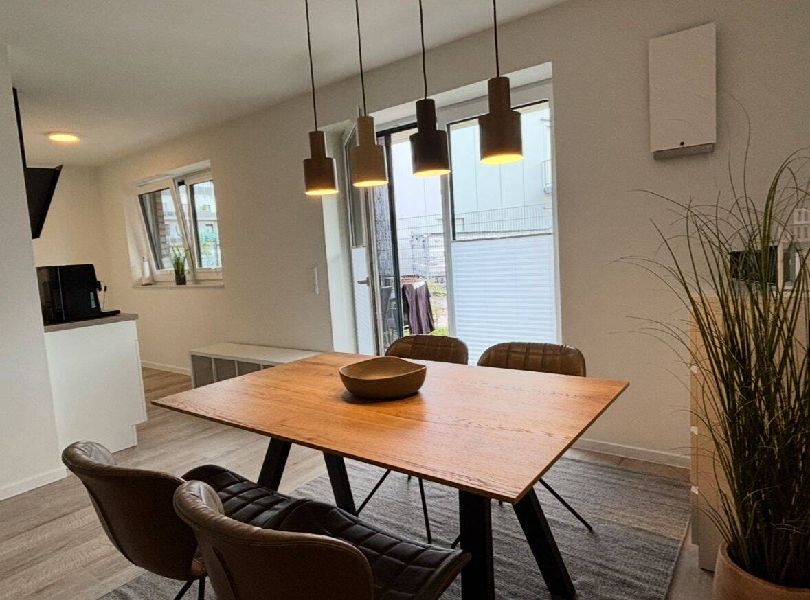 KÜSTE 33/Tossens – Premium Ferienwohnung mit eigener Sauna, überdachter Terrasse und Stellplatz, 26969 Butjadingen