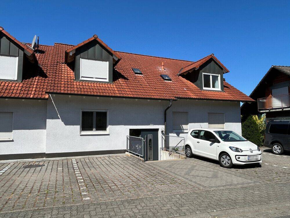 Süße 2-Zi.-Eigentumswohnung mit Balkon und Blick ins Grüne!, 63785 Obernburg a. Main