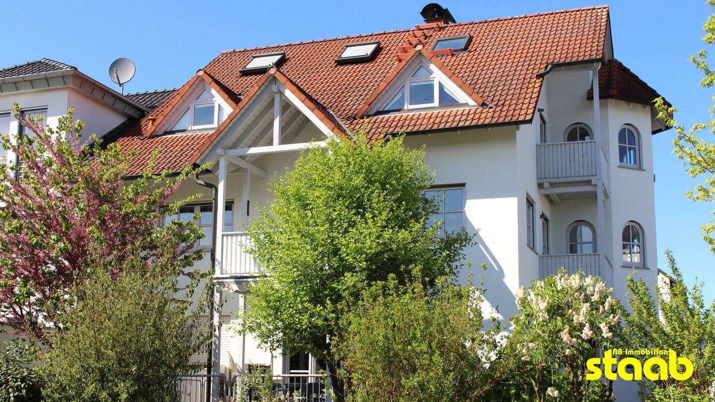 ***MODERN UND LICHTDURCHFLUTET *** GROßZÜGIGE 2-ZIMMERWOHNUNG IN HERRLICHER LAGE HÖSBACHS!, 63768 Hösbach