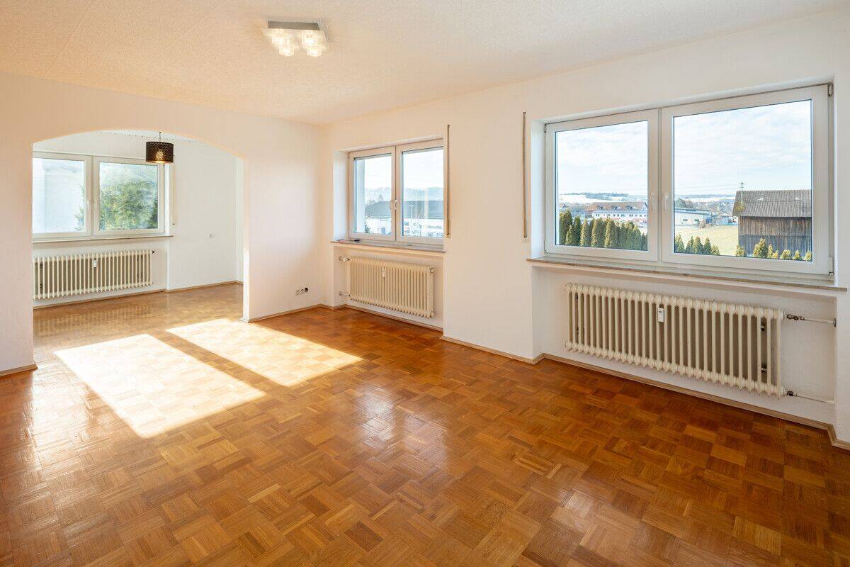 Großzügige 3-Zimmer-Wohnung mit Balkon & Gartennutzung, 87733 Markt Rettenbach