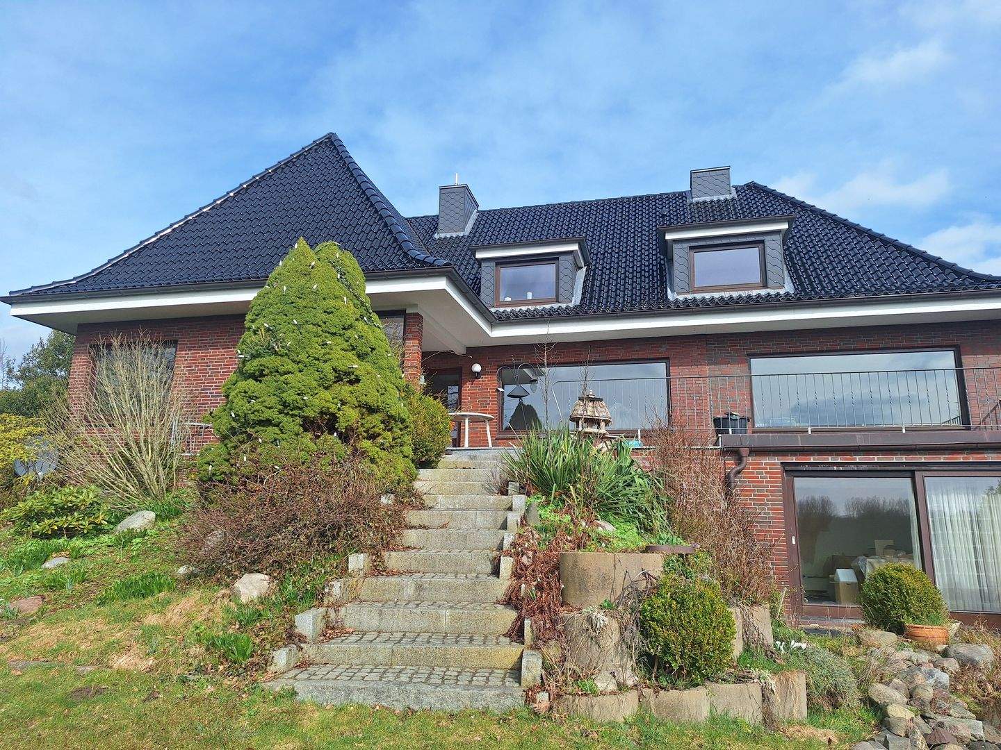 Attraktive EG Wohnung im 2 Familienhaus in Neritz, 23843 Neritz