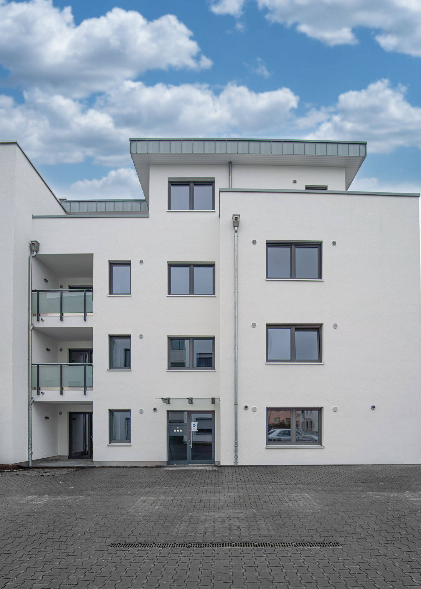 Exklusive Penthousewohnung mit Einbauküche in zentraler, ruhiger Lage von Paderborn, 33102 Paderborn