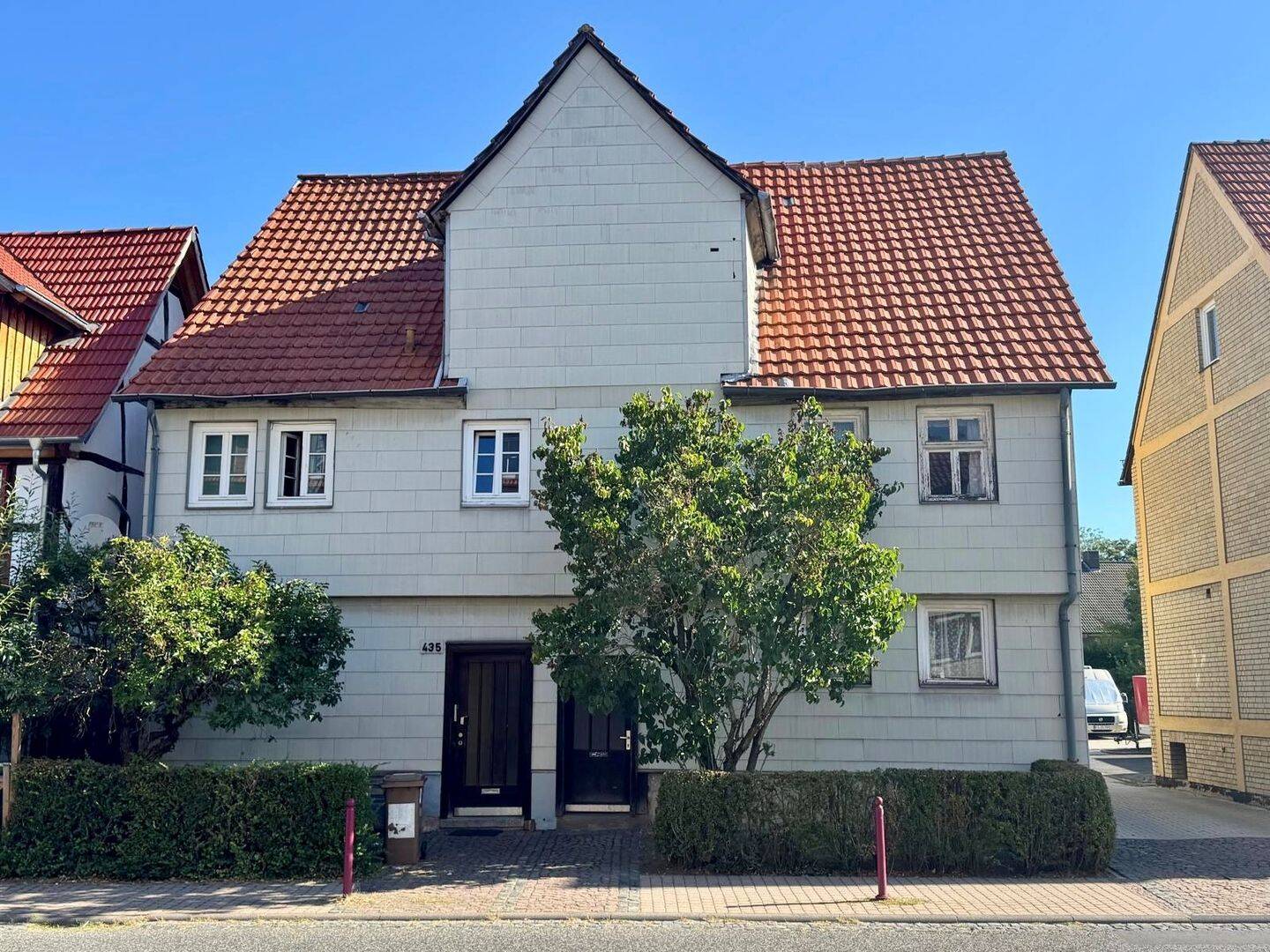 Doppelhaushälfte – Vollsanierung oder Platz für einen Neubau, 34260 Kaufungen
