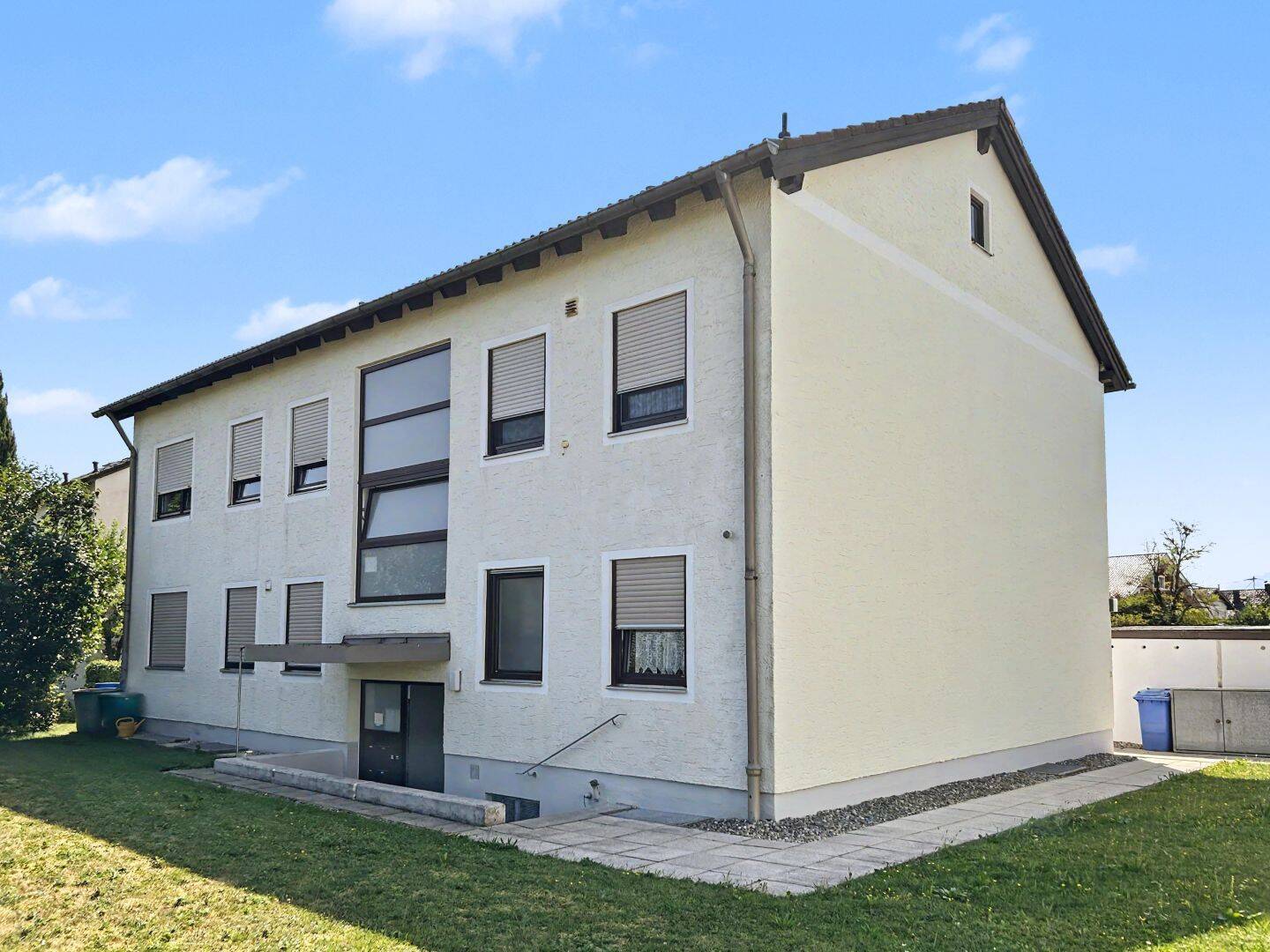 Modernisierte 3-Zimmer-Wohnung mit Südbalkon in ruhiger Wohnlage von Freilassing, 83395 Freilassing