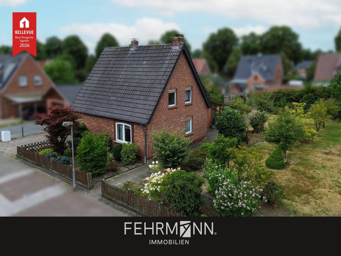Einfamilienhaus mit Doppelgarage im Grünen von Neuenhaus zum Verkauf, 49828 Neuenhaus