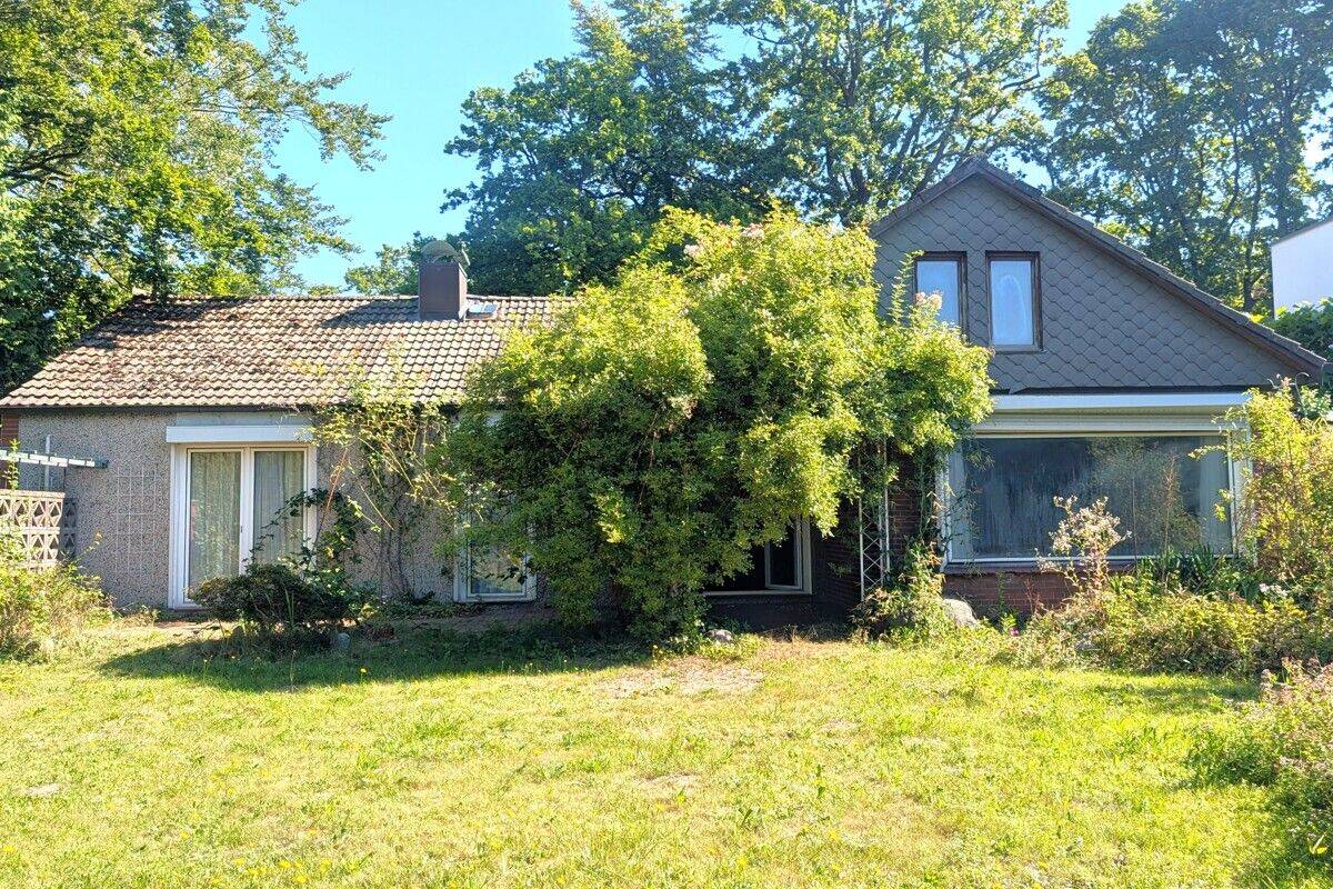 HH-Duvenstedt: Bungalow in Traumlage  zum Abriss viel zu schade, 22397 Hamburg (Wandsbek Duvenstedt Lemsahl-Mellingstedt Wohldorf-Ohlstedt)