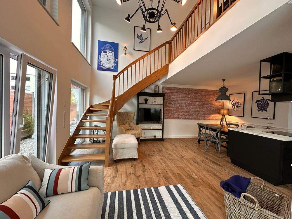 NEUBAU  Helle und luftdurchflutete  Maisonette Wohnung mit Terrasse, 66129 Saarbrücken
