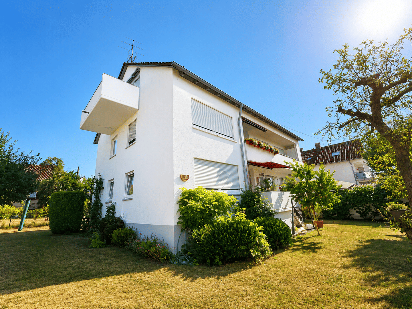 Großzügige 3 1/2-4 Zimmer-Dachgeschoßwohnung mit Balkon in schöner Lage, 70771 Leinfelden-Echterdingen