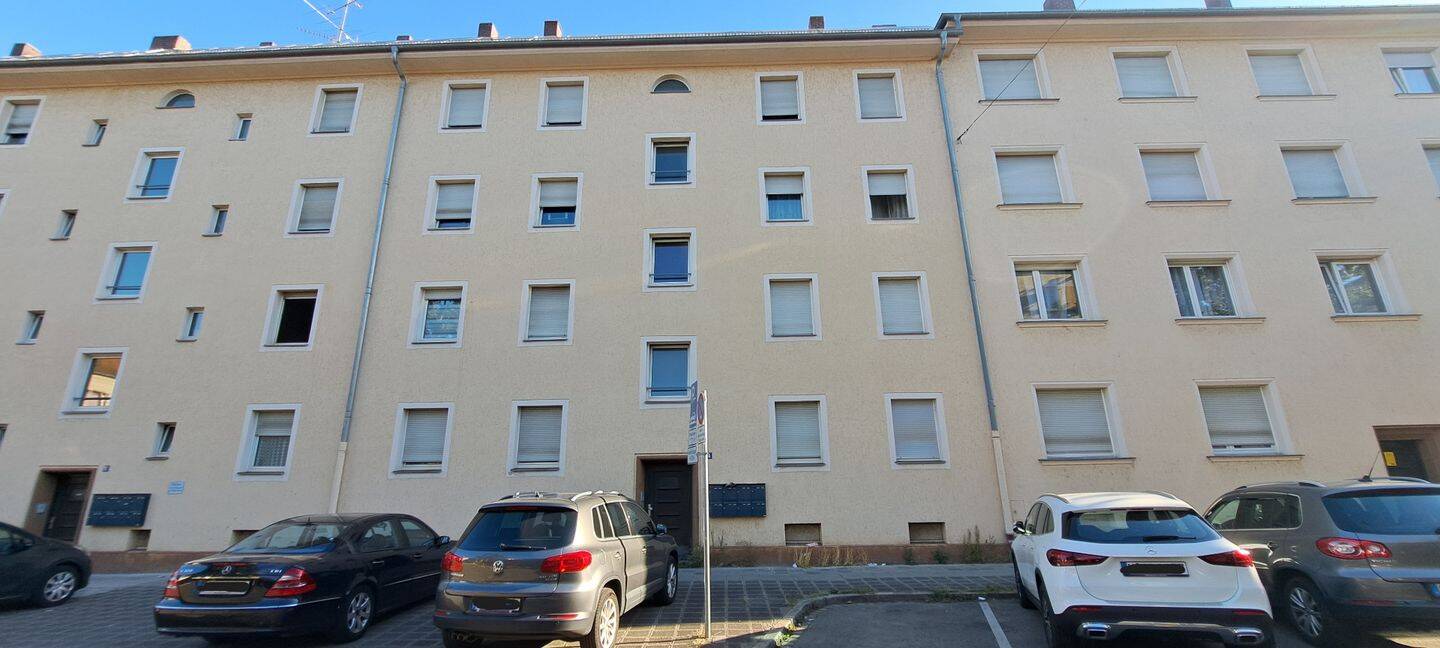 Großzügige 2-Zimmer Wohnung im Erdgeschoss in 90443 Nürnberg, 90443 Nürnberg