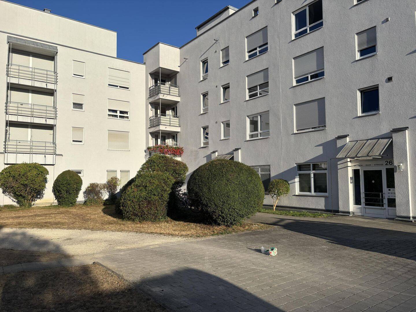Vollständig renovierte 3 ZKB Wohnung mit TG, 86159 Augsburg (Antonsviertel Hochfeld Innenstadt Universitätsviertel)