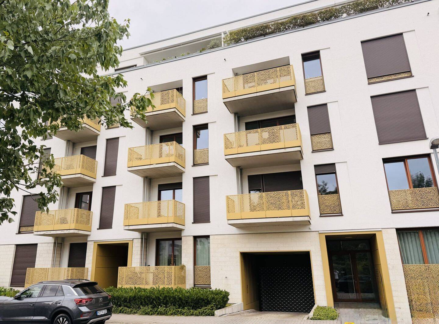 luxuriöse 5 ZI. Wohnung mit edler EBK im Belsenpark, 40549 Düsseldorf (Heerdt Oberkassel)
