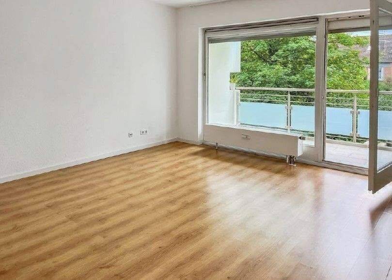 Helle und großzügige 2-Zimmer-Eigentumswohnung mit sonniger Loggia!!!, 50354 Hürth