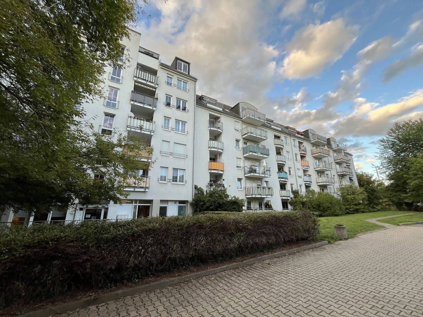 Barrierearme Erdgeschosswohnung im ruhigen Innenhof, 9111 Chemnitz (Altchemnitz Schloßchemnitz Zentrum)
