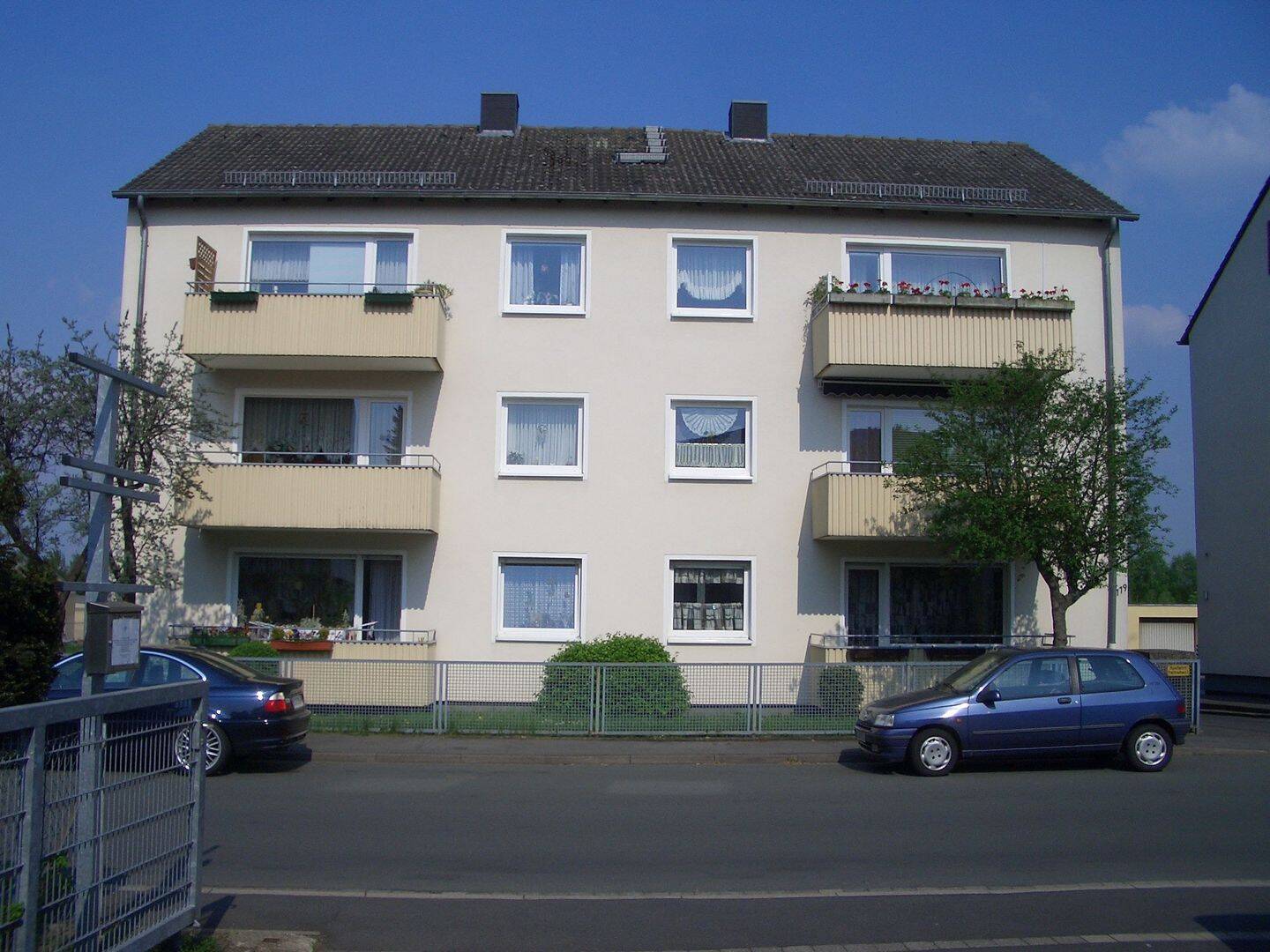 3-Zimmerwohnung im Mehrfamilienhaus, 34134 Kassel (Niederzwehren Oberzwehren Süsterfeld/Helleböhn)