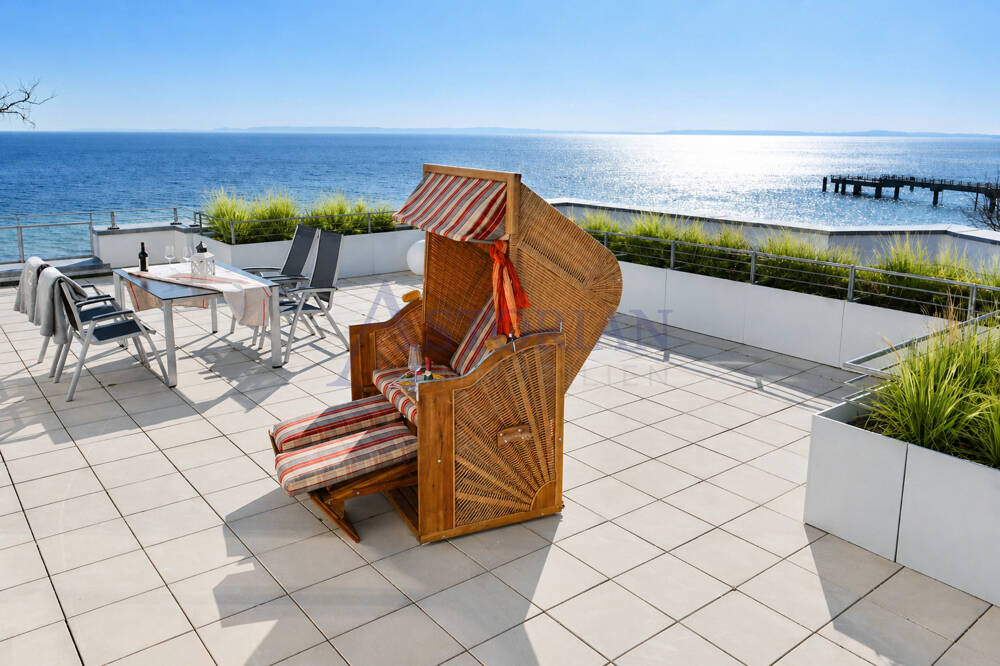 Logenplatz über der Ostsee – 82 m² Dachterrasse mit Blick auf den SailGP, 18546 Sassnitz