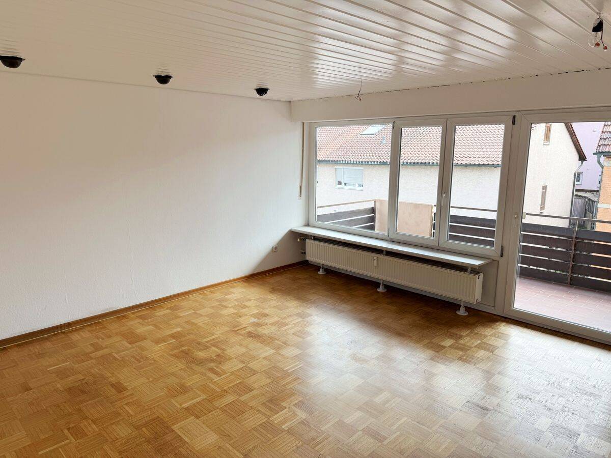 „Charmante 2-Zimmer-Wohnung in innenstadtnaher Lage von Waiblingen“, 71332 Waiblingen