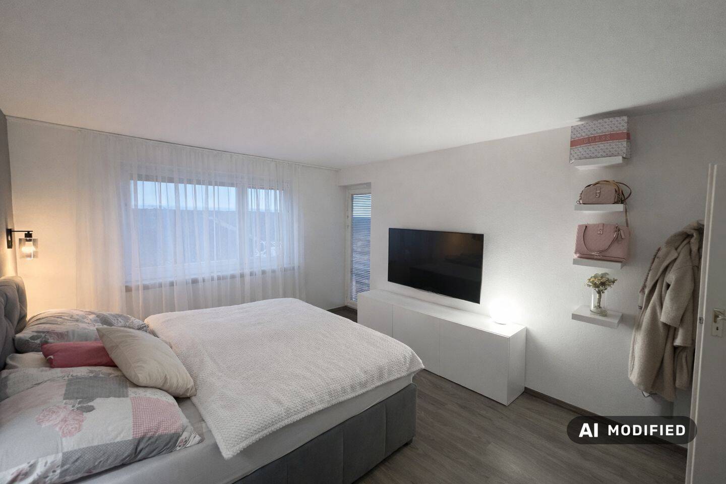 Modernisierte 3,5-Zimmer-Wohnung mit Südbalkon und herrlichem Weitblick in gefragter Lage., 89518 Heidenheim an der Brenz