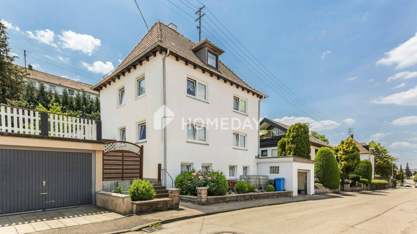 Familienfreundliches Einfamilienhaus mit schönem Garten, Garage und Ausbaupotenzial, 72461 Albstadt