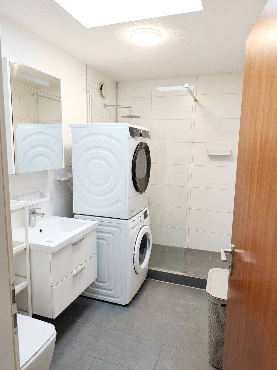 Möblierte 3,5-Zimmer-Traumwohnung in Bestlage, 71229 Leonberg