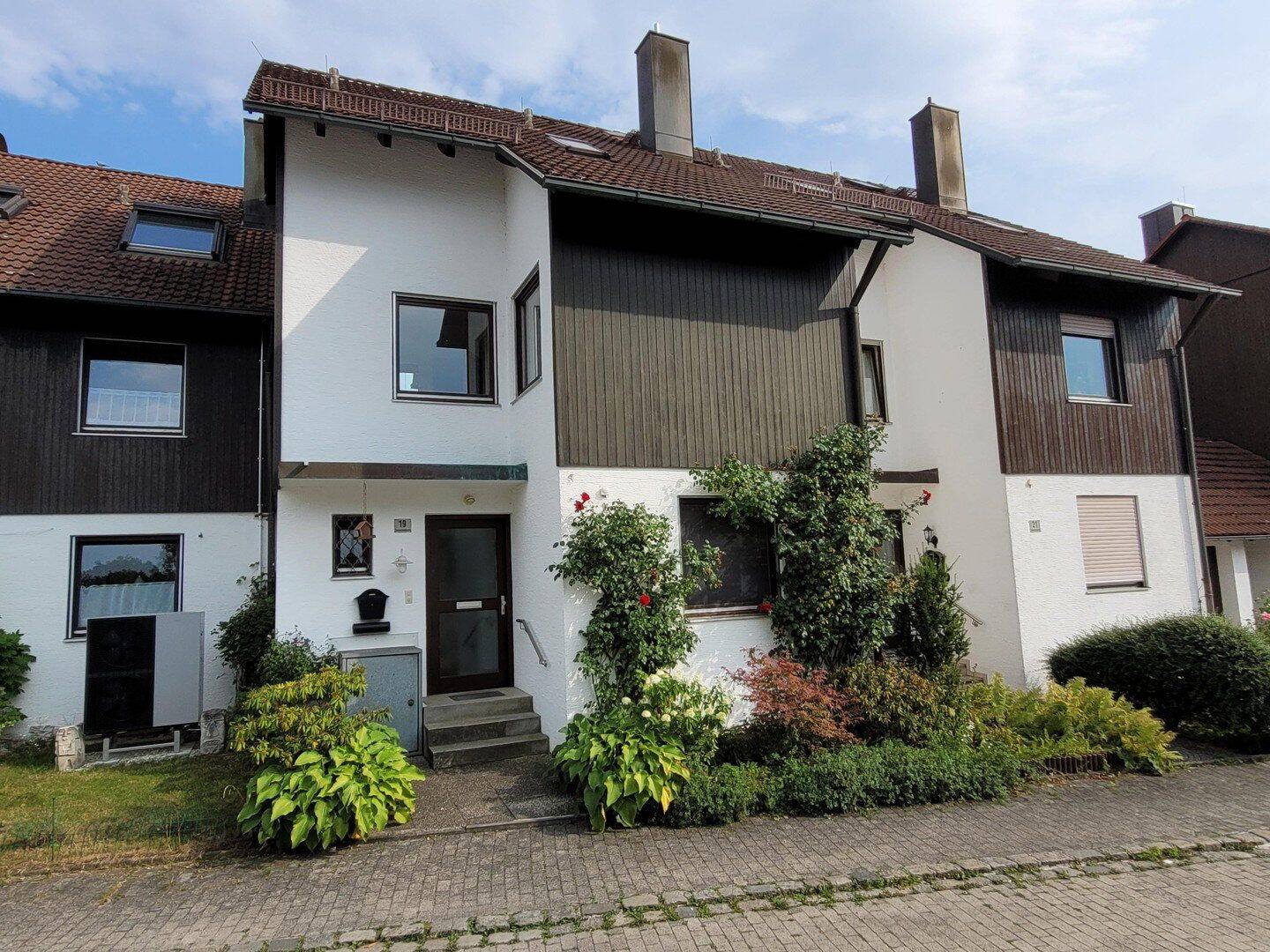 Großzügiges Reihenmittelhaus in Eching- von privat, 85386 Eching