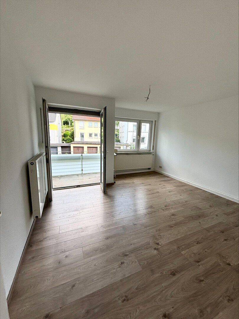 3-Zimmer-Wohnung mit Balkon in Stuttgart-Ost, 70186 Stuttgart (Ost)