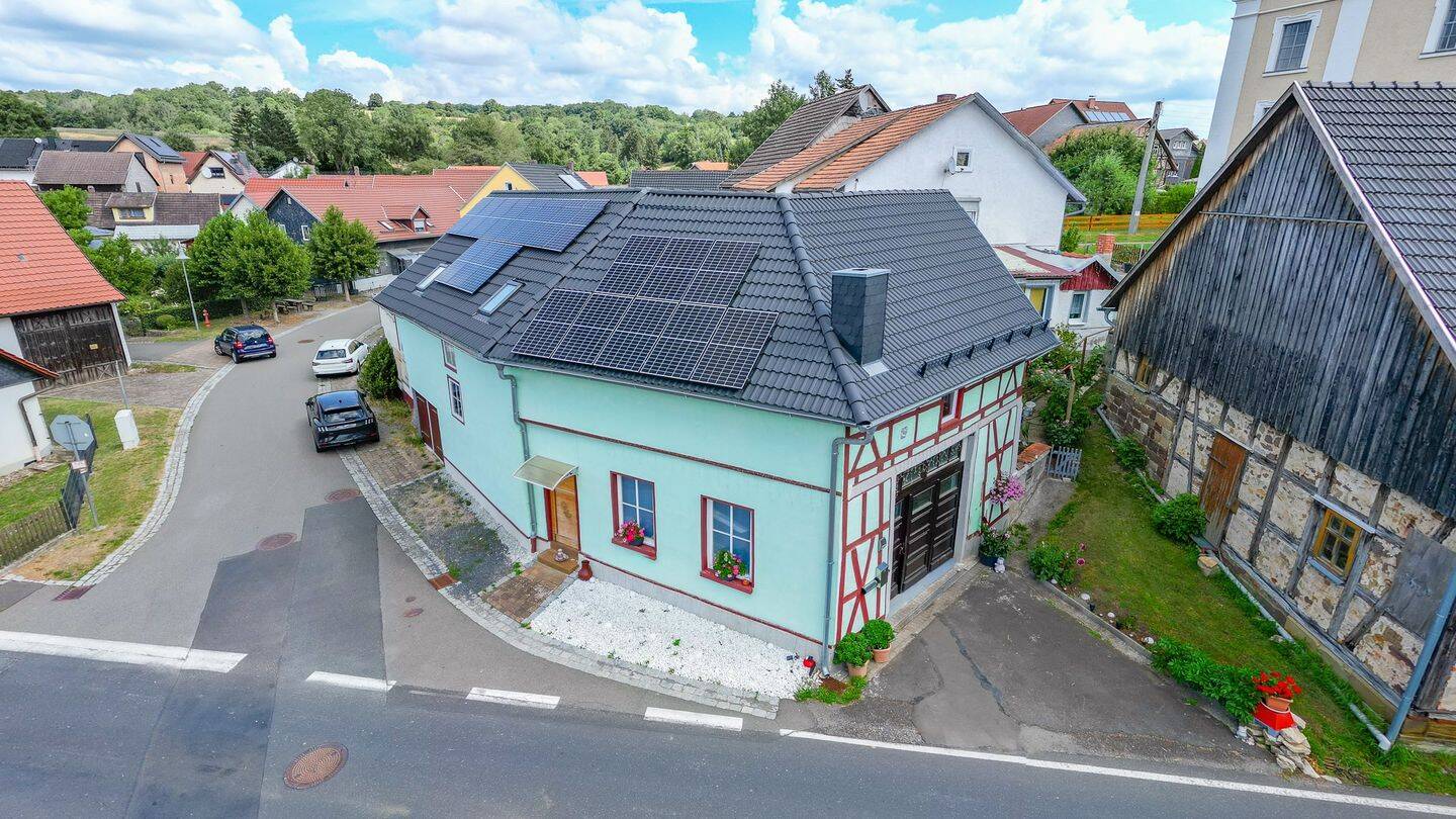 Resthof mit gemütlichem Innenhof, bereit zum Einziehen!, 98646 Straufhain