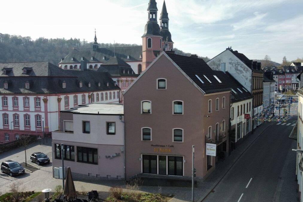 Attraktive Investitionsmöglichkeit in zentraler Lage von Prüm – Wohn- und Geschäftshaus, 54595 Prüm