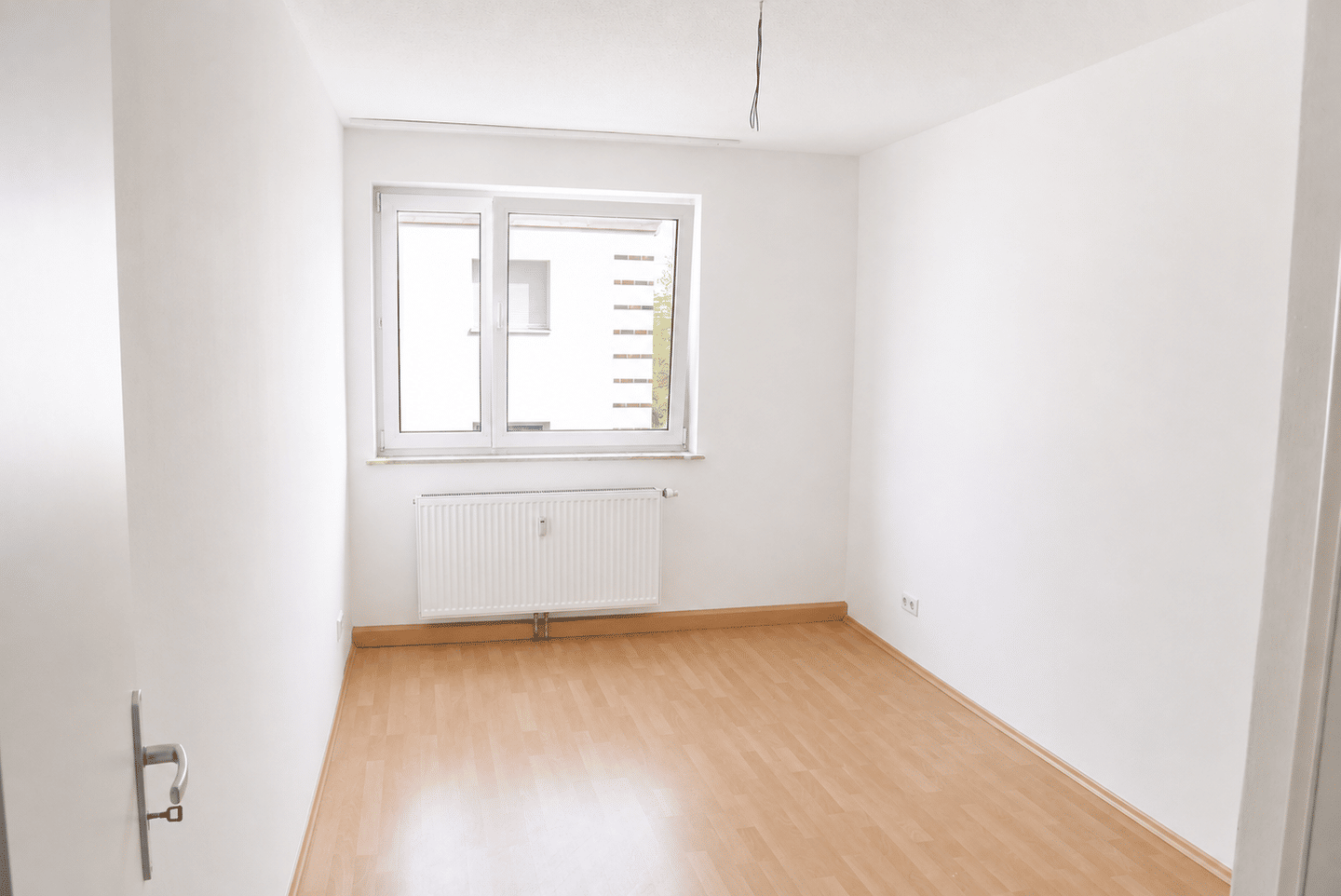 Helle, gut geschnittene 3-ZW, Nähe Wöhrder See, 90478 Nürnberg (Dutzendteich Gleißhammer Glockenhof Sankt Peter Zerzabelshof)