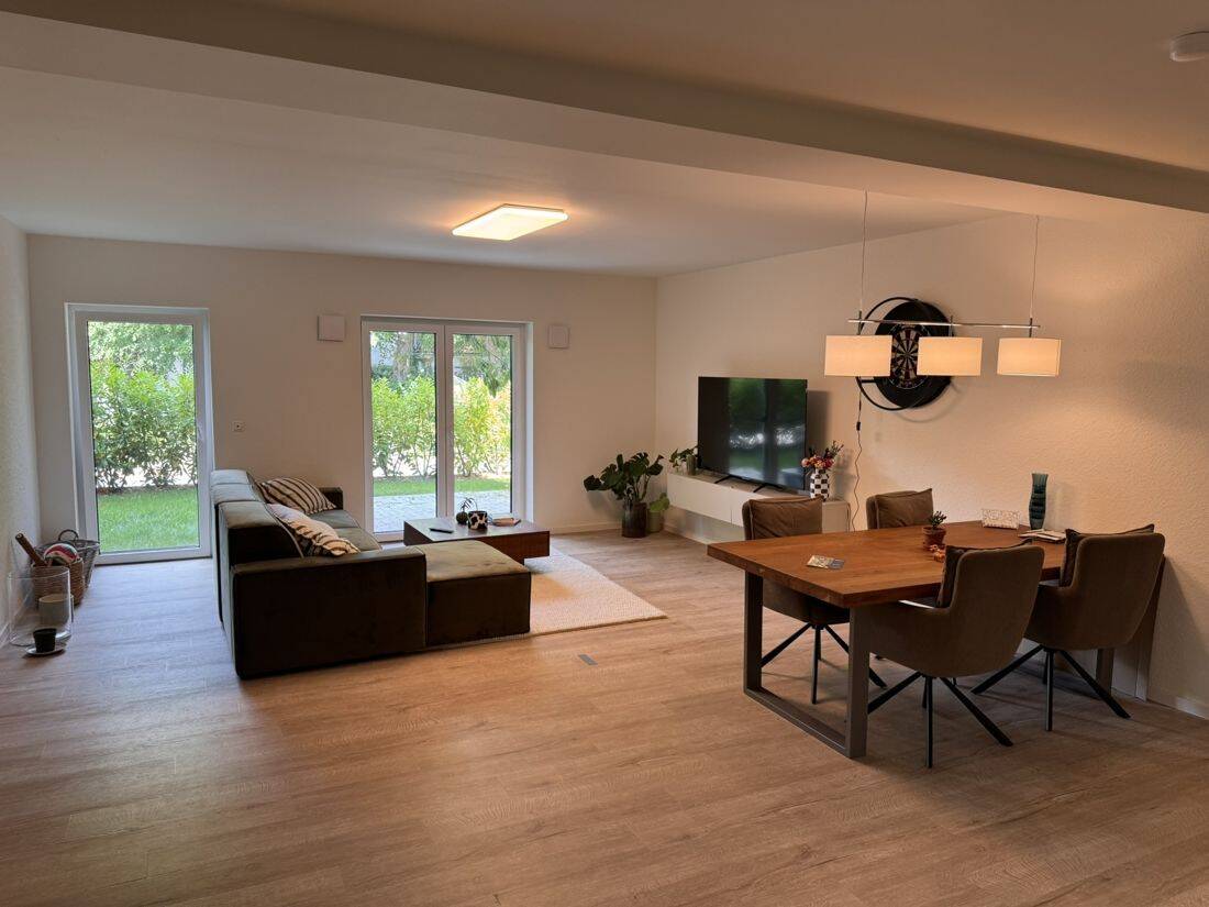 Moderne barrierearme 2 Zimmer Wohnung  im Erdgeschoss mit Terrasse!, 25712 Burg (Dithmarschen)