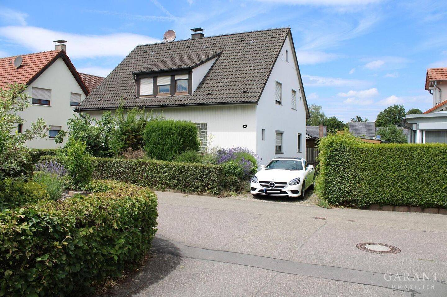 Haus mit Potenzial und großem Grundstück in sehr ruhiger Lage im Kreuzgrund sucht neuen Eigentümer, 74080 Heilbronn (Böckingen)