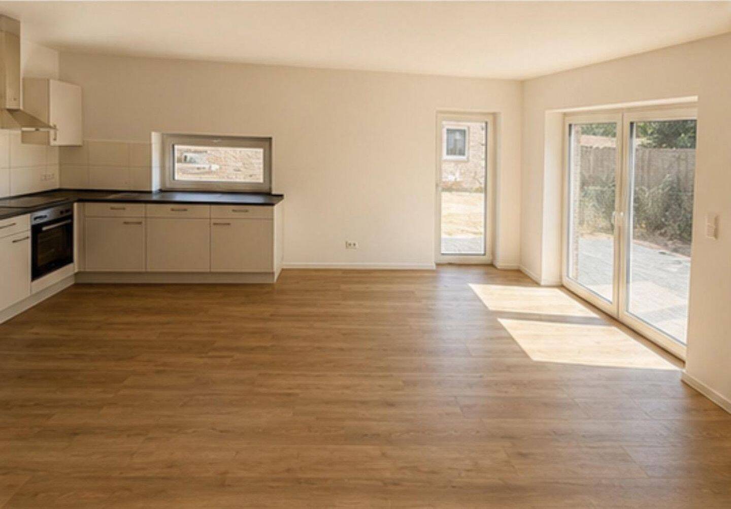 NEUBAU I ERSTBEZUG ! EXKLUSIVE DOPPELHAUS / DOPPELHAUSHÄLFTE in SELSINGEN, Nähe Zeven,Bremervörde, 27446 Selsingen