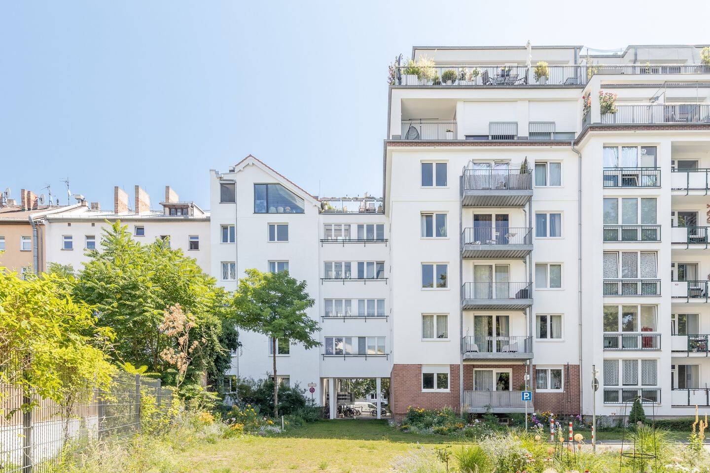 City-Traum mit Südbalkon, großen Räumen und Ausblick zum Verlieben!, 10243 Berlin (Friedrichshain-Kreuzberg Friedrichshain)