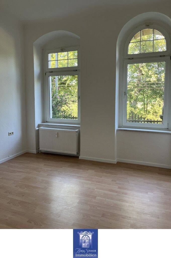 Eindrucksvolle Familienwohnung mit Wintergarten und Balkon in elbnaher Umgebung!, 1279 Dresden (Blasewitz Laubegast Leuben Seidnitz/Dobritz Tolkewitz/Seidnitz-Nord)