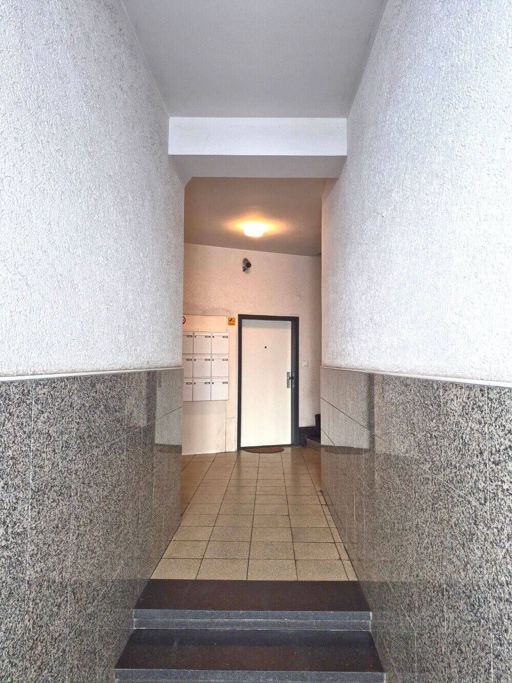 2-Zimmer-Eigentumswohnung mit großer Dachterrasse in Düsseldorf Oberbilk, 40227 Düsseldorf (Eller Oberbilk)