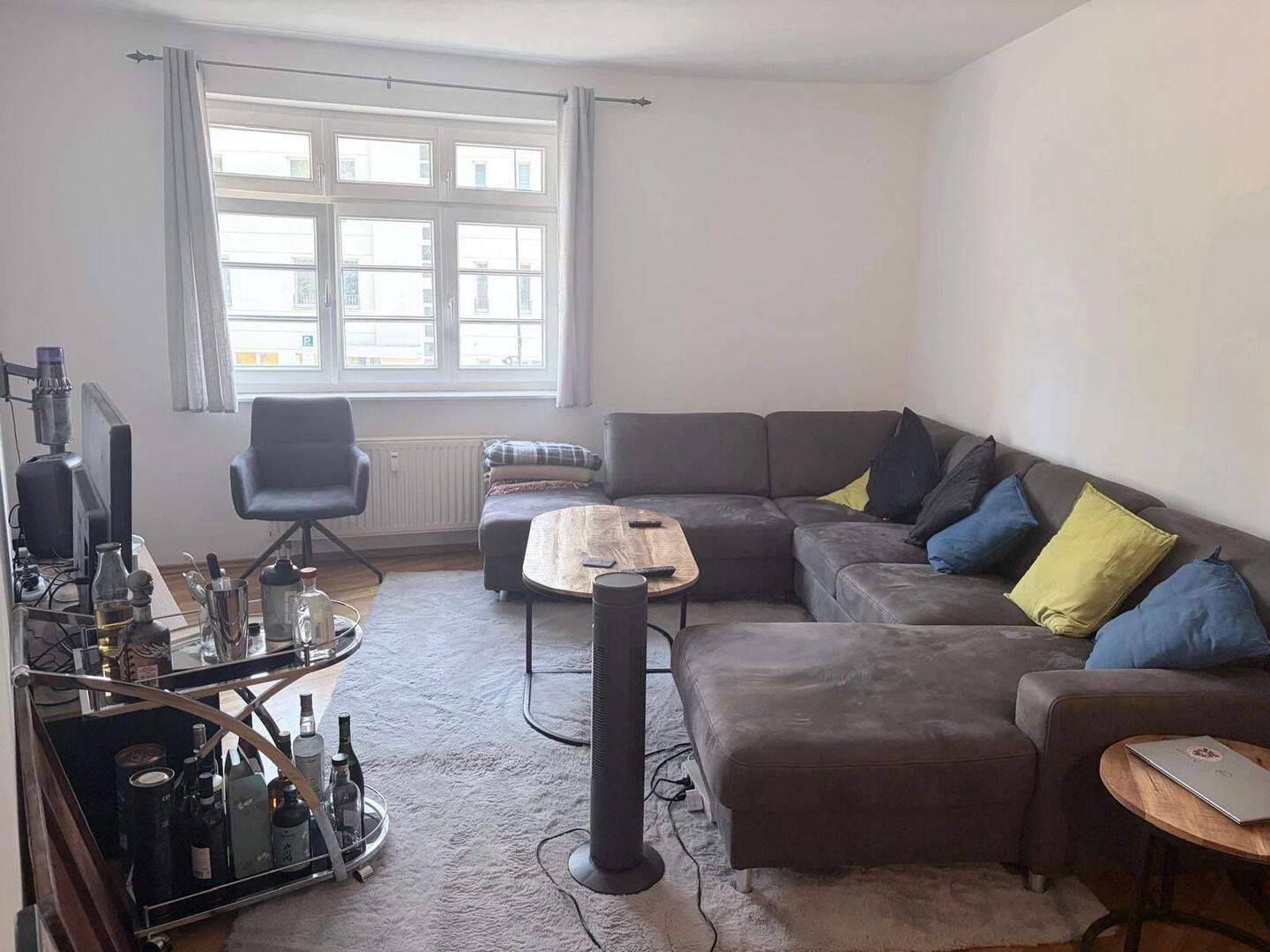 Stilvolle 2-Zimmer-Altbauwohnung mit Balkon in denkmalgeschütztem Haus in Düsseldorf-Derendorf, 40476 Düsseldorf (Derendorf Golzheim Pempelfort)
