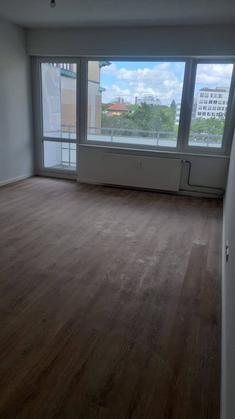 Erstbezug nach Kernsanierung nahe Potsdamer Platz, 10785 Berlin (Mitte Kreuzberg Schöneberg Tiergarten)