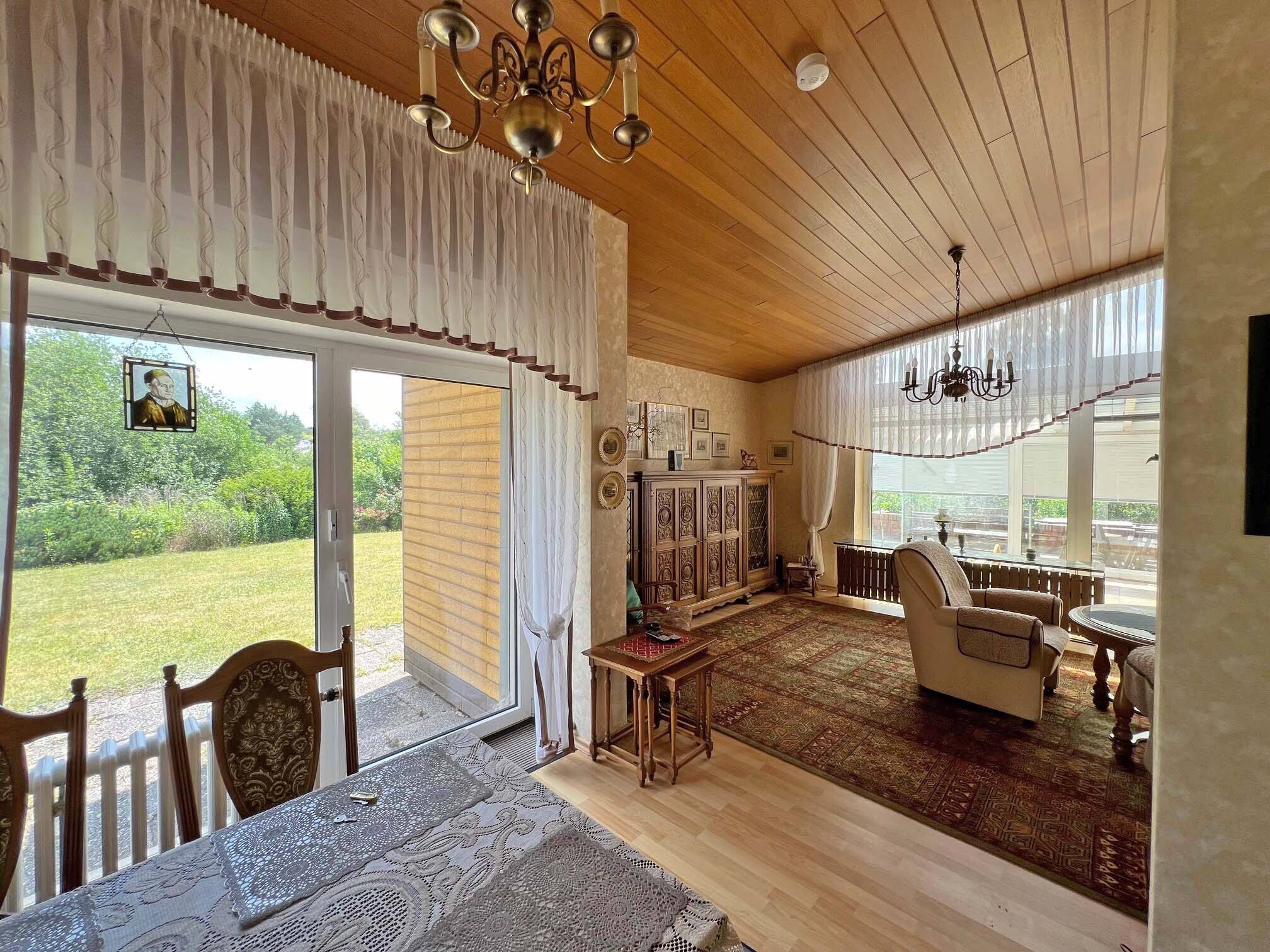Bungalow in wunderschöner Lage mit unverbaubarem Blick in die Natur, 14089 Berlin (Spandau Gatow Kladow Kolonie Windmühlenberg)