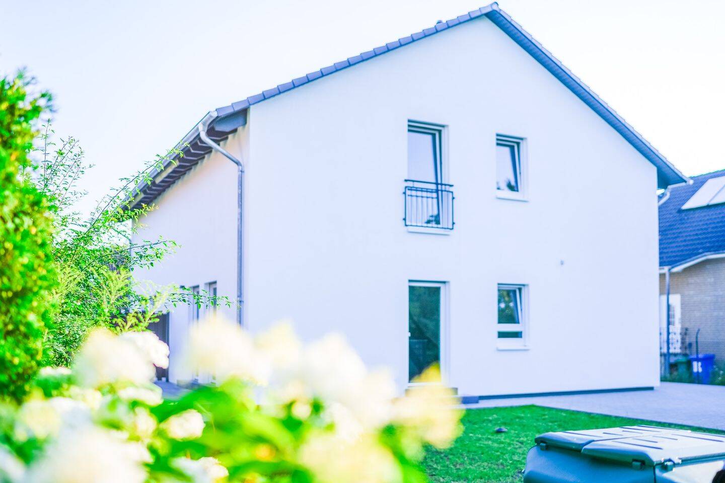 Neubau mit PV, Speicher und Wärmepumpe, 4-Zimmer-Erstbezug, Klasse A+, 15827 Blankenfelde-Mahlow