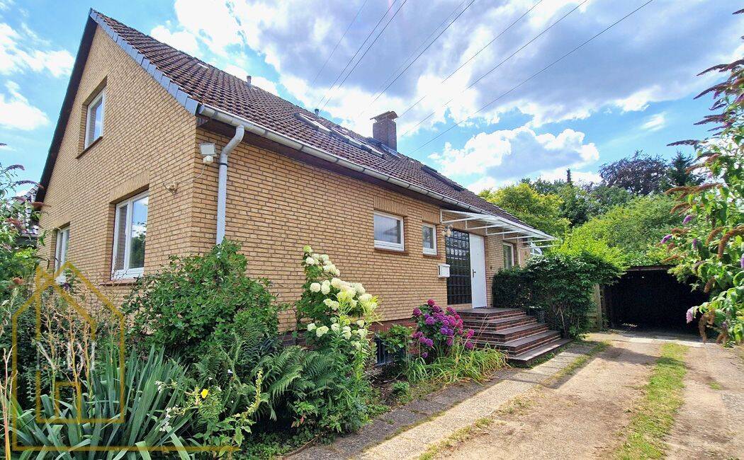 Familienfreundliches Einfamilienhaus mit viel Raum für Ihre Wohnideen, 22045 Hamburg (Wandsbek Jenfeld Tonndorf)