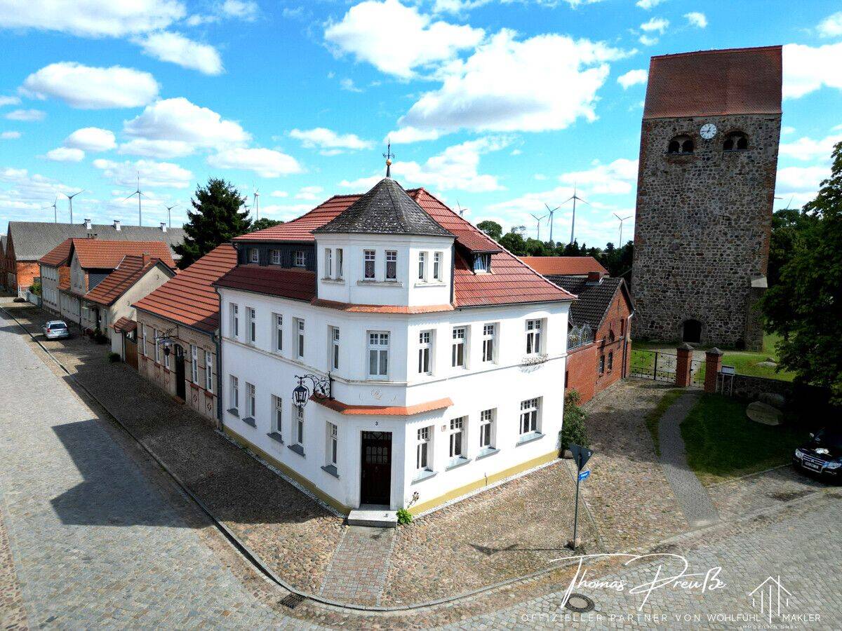 Charmantes Anwesen mit Festsaal, Wintergarten und Turmzimmer, 39628 Bismark (Altmark)