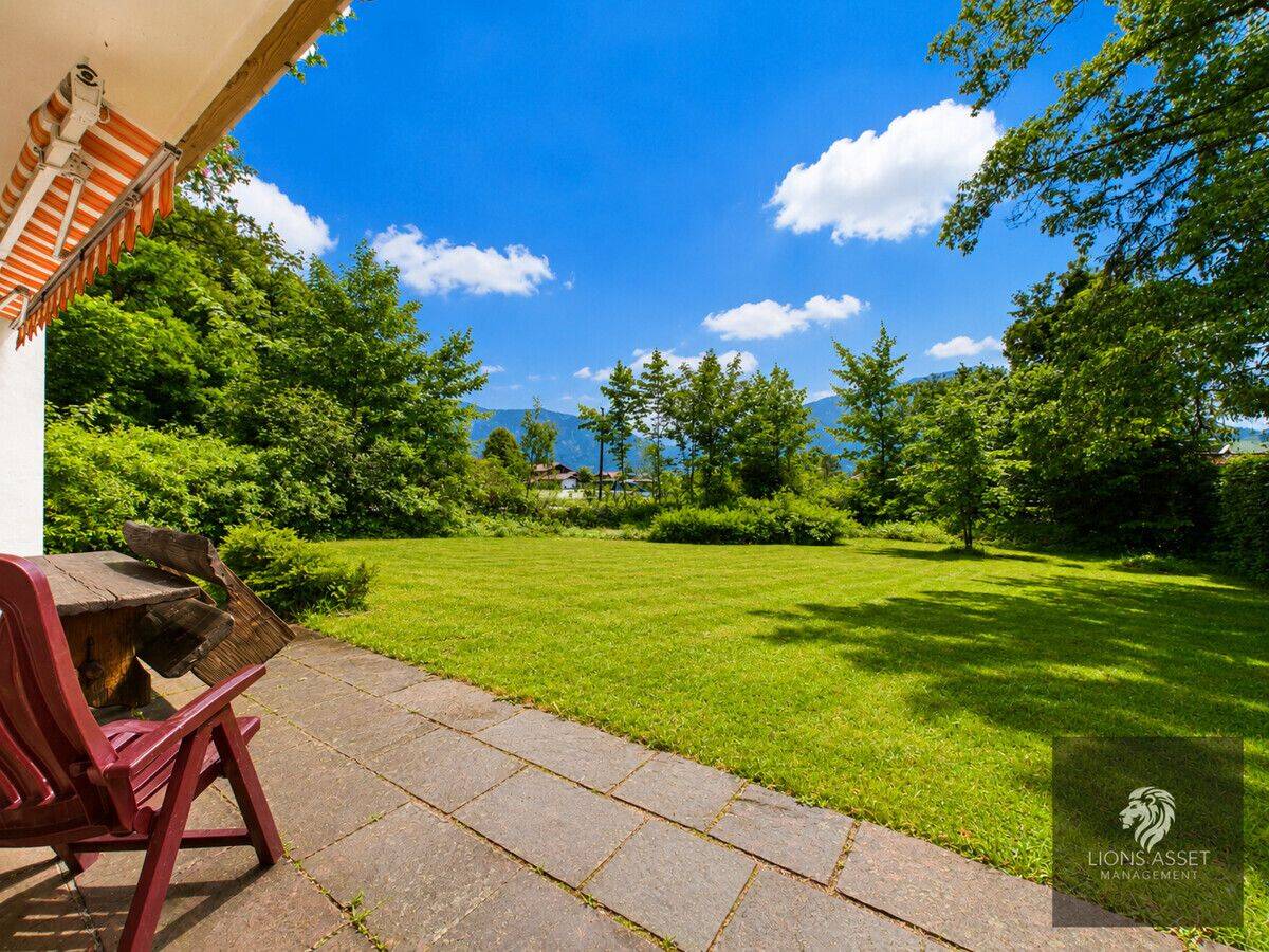 Leben, wo andere Urlaub machen / Einfamilienhaus auf 1.282 m² Grundstück im Herzen der Alpen !, 83334 Inzell