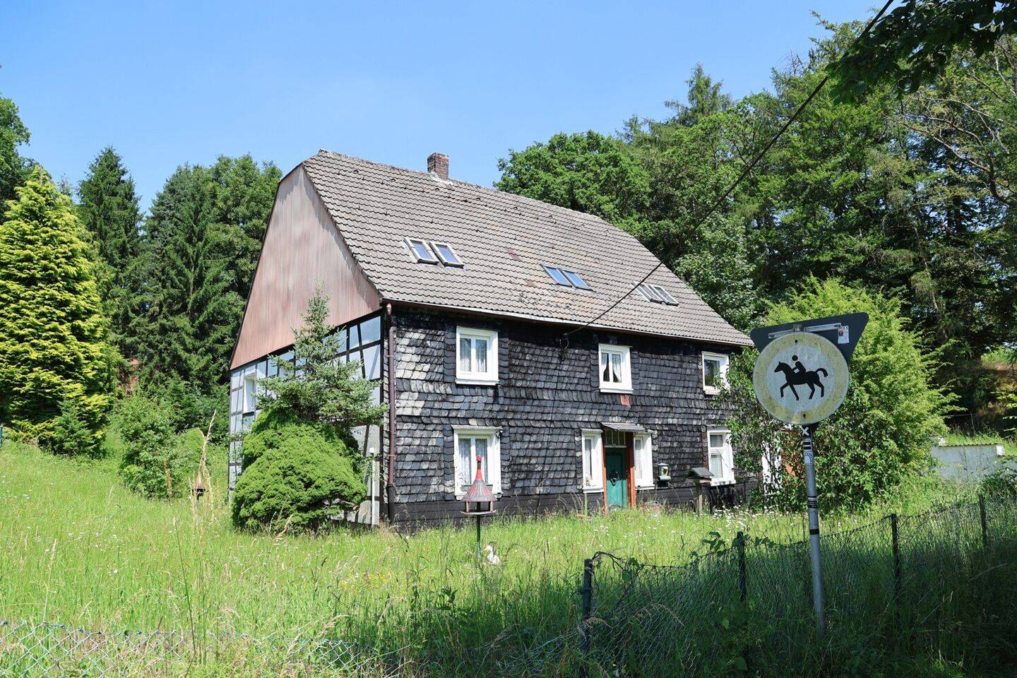 Ländliche Idylle mit Potenzial – Sanierungsbedürftiges Haus auf großem Grundstück im Außenbereich, 45549 Sprockhövel
