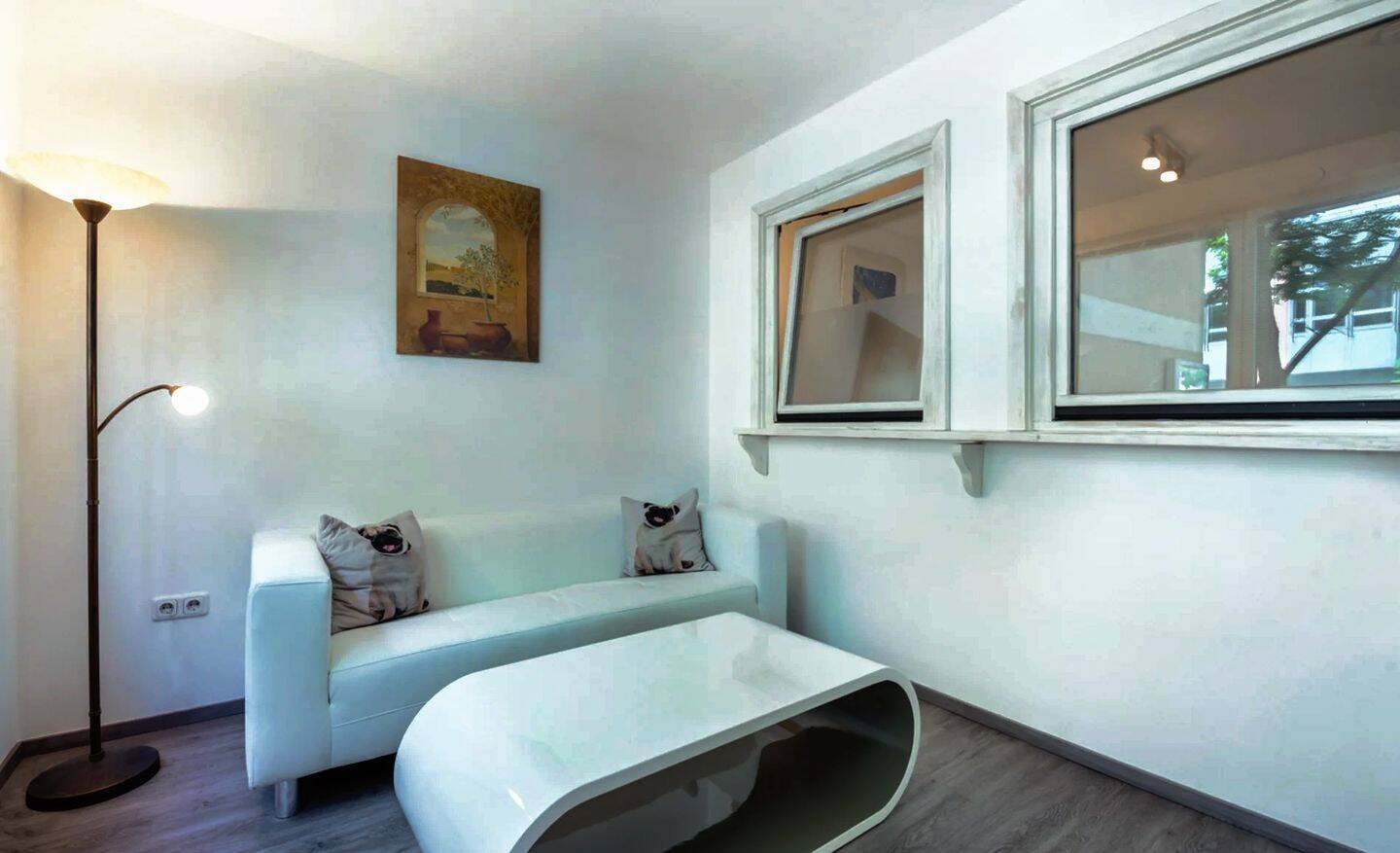 Modernes 1,5-Zimmer-Apartment in Münchner Szenelage mit Balkon, 80339 München (Ludwigsvorstadt-Isarvorstadt Schwanthalerhöhe)