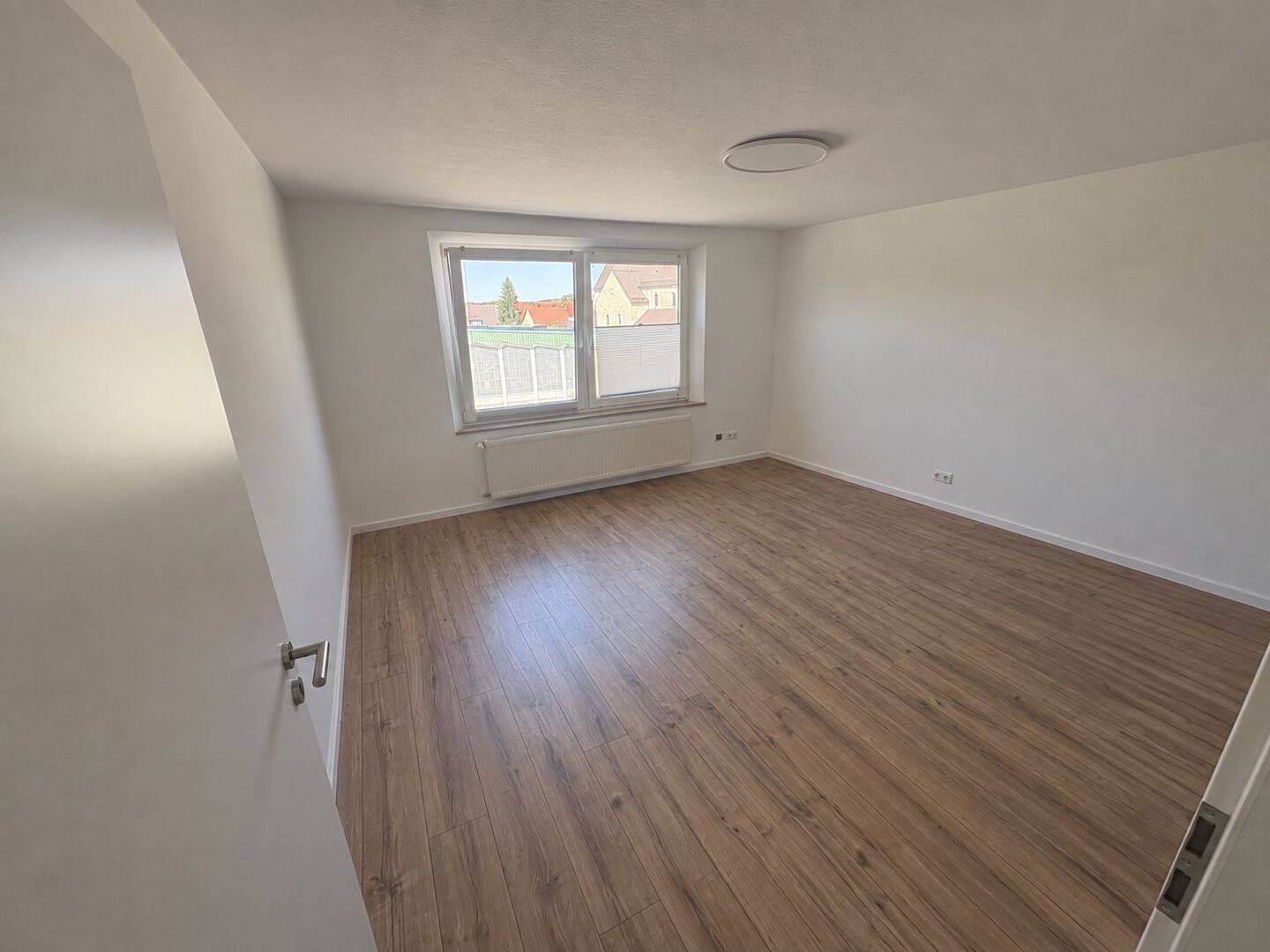 Erstbezug nach Renovierung – 2-Zimmer Wohnung im Kasernenviertel, 93053 Regensburg (Galgenberg Kasernenviertel Kumpfmühl-Ziegetsdorf-Neuprüll Oberisling-Graß)