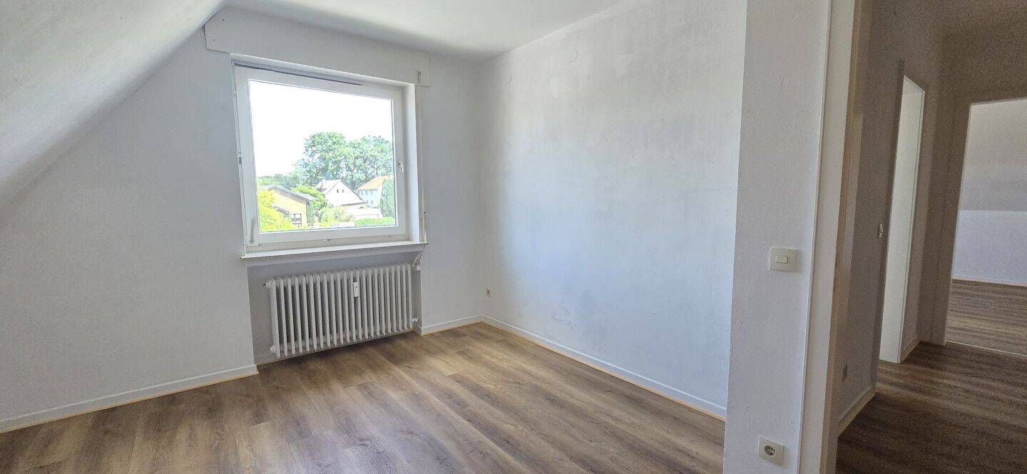 Gut und Günstig Wohnen: 2 Zimmer, Küche, Bad, 33613 Bielefeld (Babenhausen Gellershagen Innenstadt)