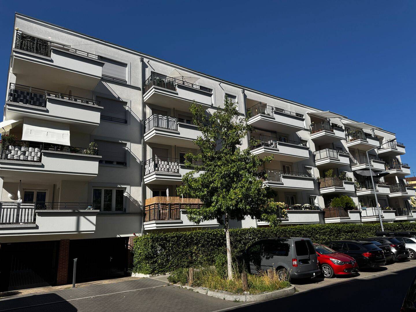 Moderne, helle 3-Zimmerwohnung mit Südbalkon im 4.OG in den „Nordstadtgärten“ Nürnberg-Maxfeld, 90409 Nürnberg (Großreuth h. d. Veste Gärten h. d. Veste Maxfeld Schoppershof)