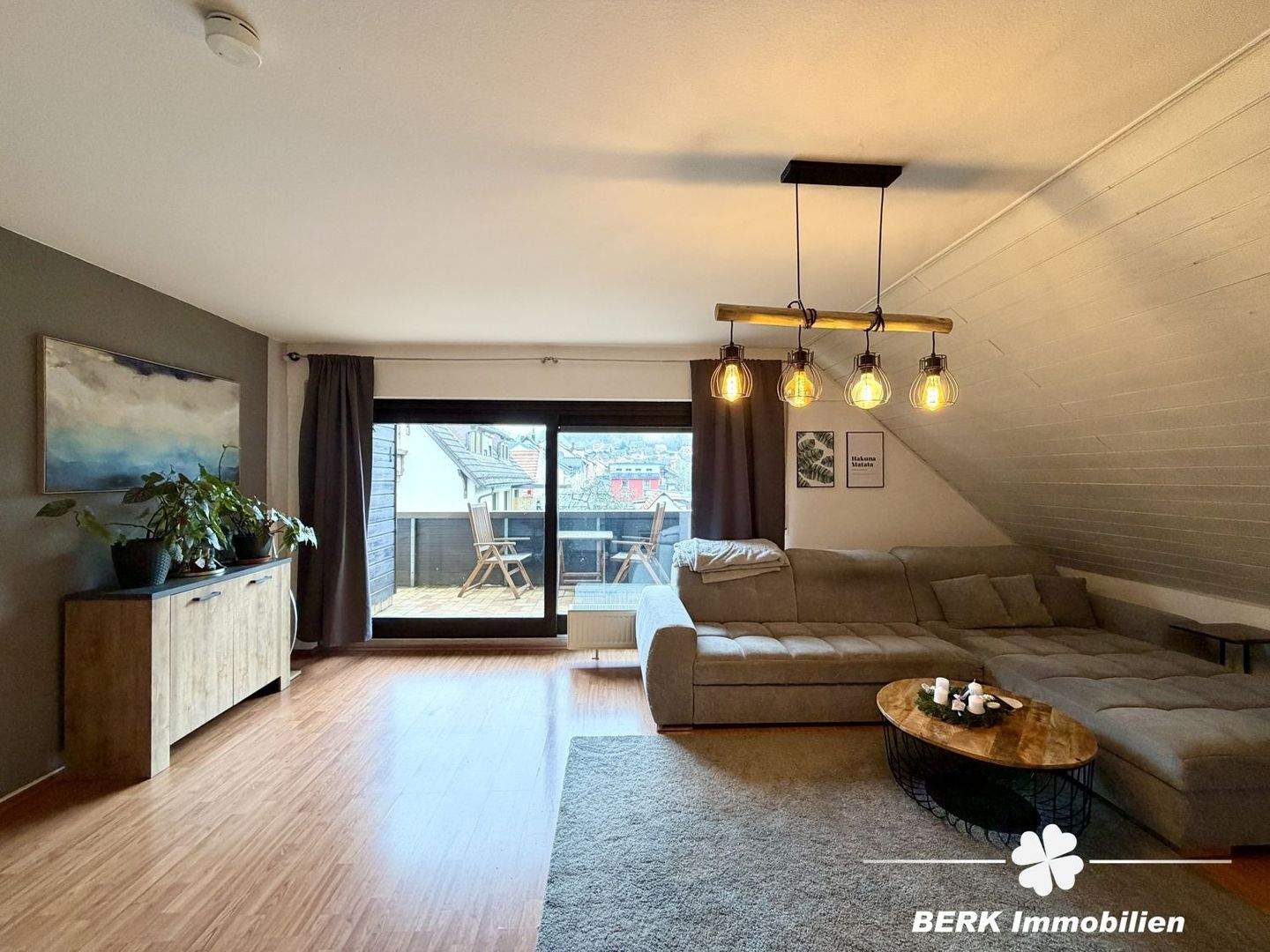 BERK Immobilien – Großzügige 4-Zimmer-Eigentumswohnung mit Balkon & Ausbaupotenzial in Mespelbrunn-Hessenthal, 63875 Mespelbrunn