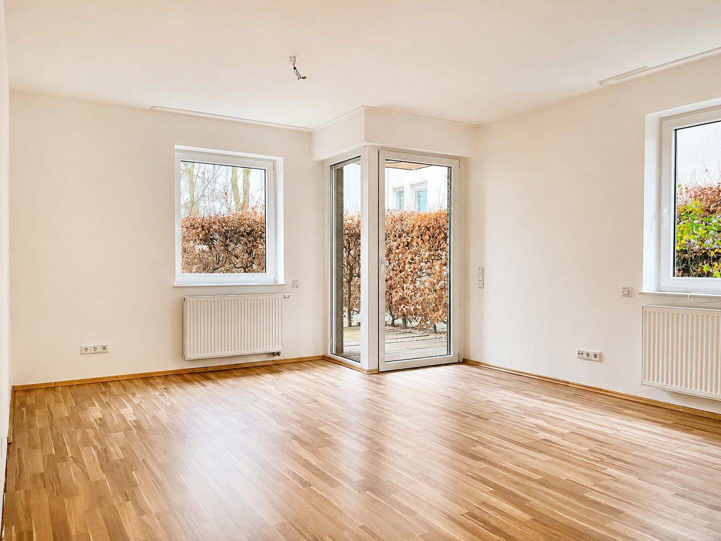 Barrierefreie 2ZKB mit Küche, Parkpl., Terrasse – ruhig & zentral, 33602 Bielefeld (Innenstadt)
