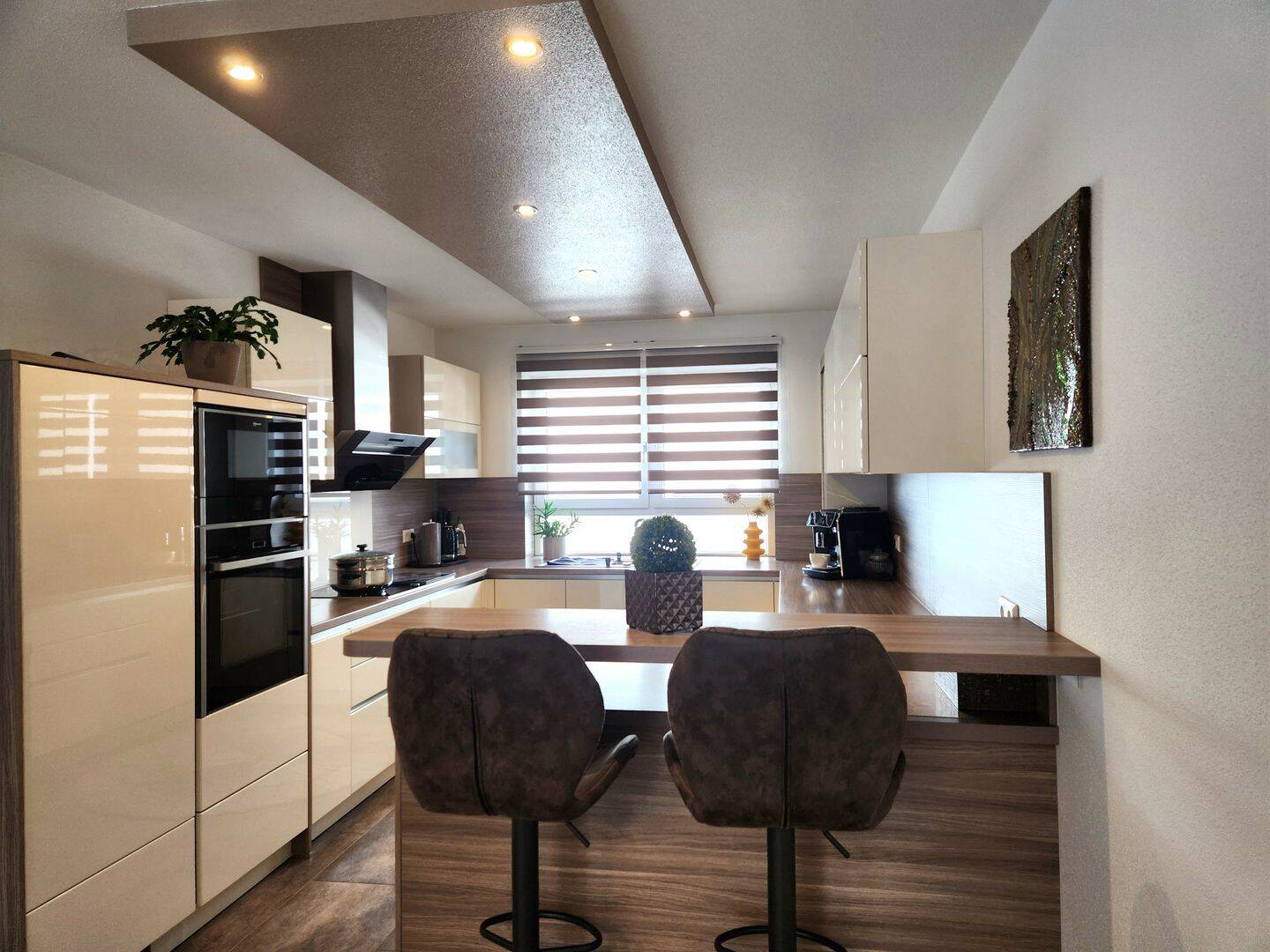 Perfekt wie ein Neubau: Exquisites Wohnen in bester Nachbarschaft, 74336 Brackenheim