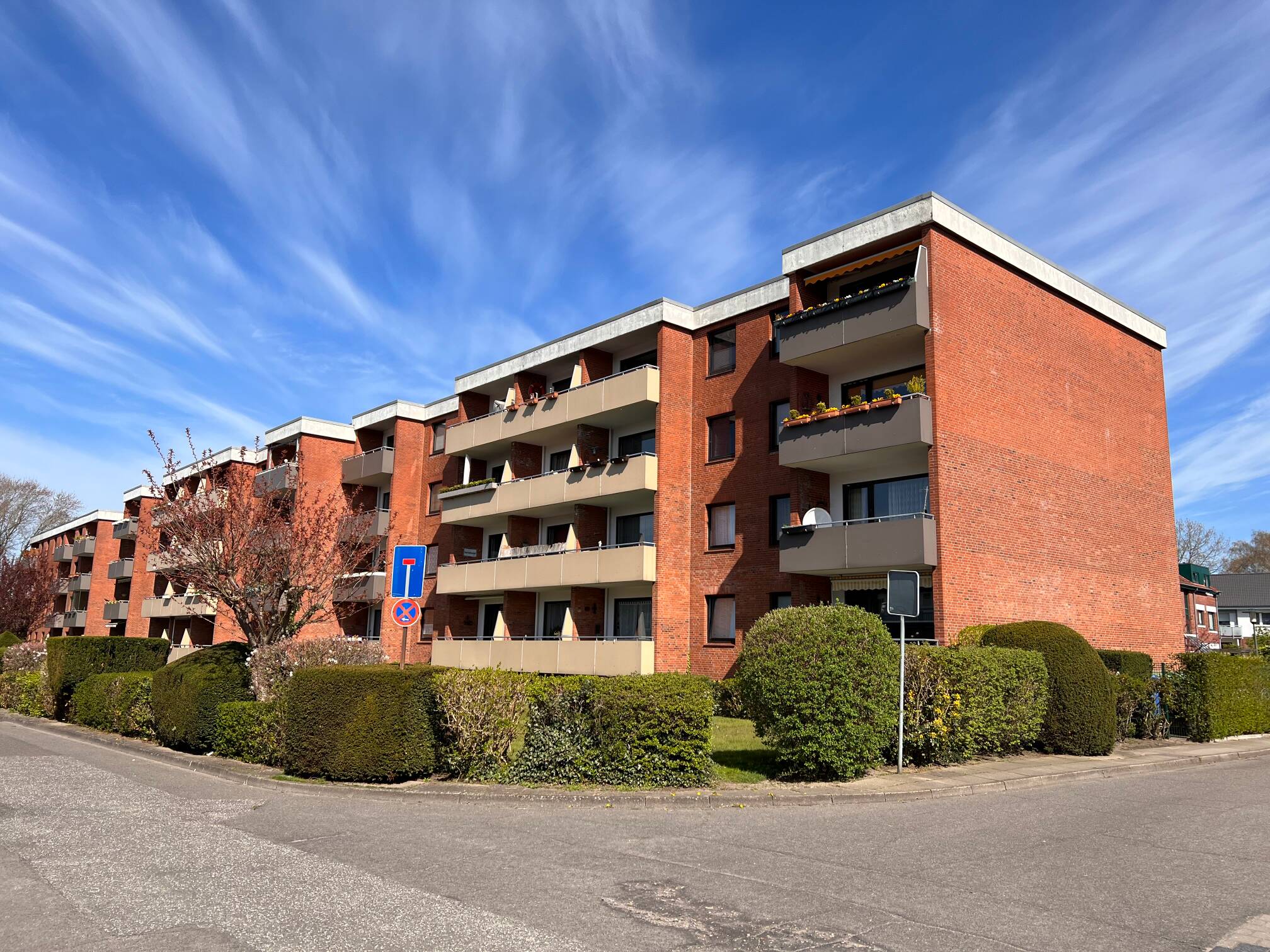 große, helle 3-Zimmerwohnung mit Balkon sofort frei, 22880 Wedel
